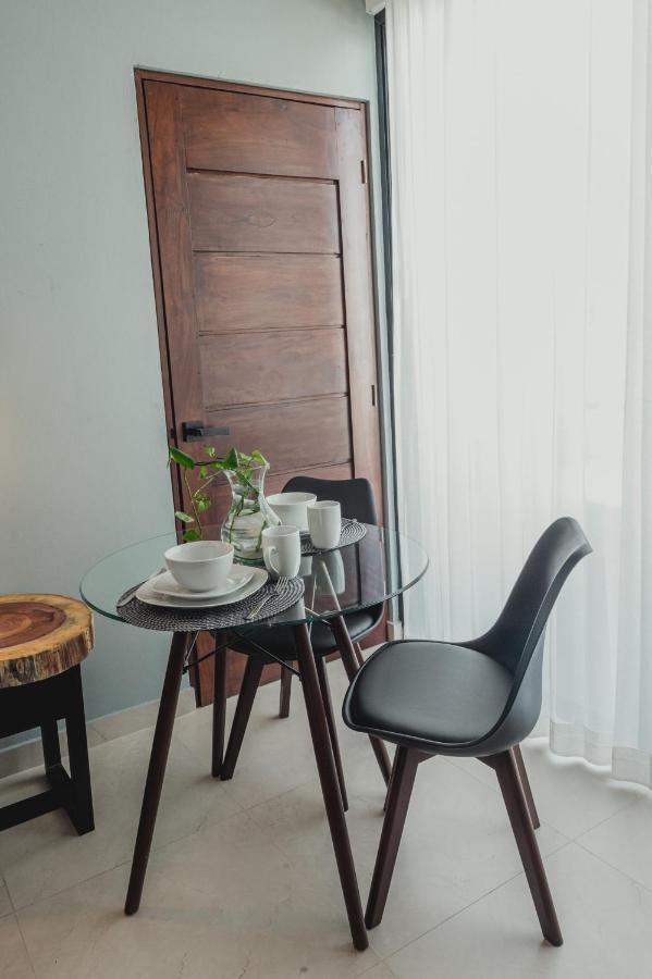 Phantom Suites Плая дел Кармен Екстериор снимка