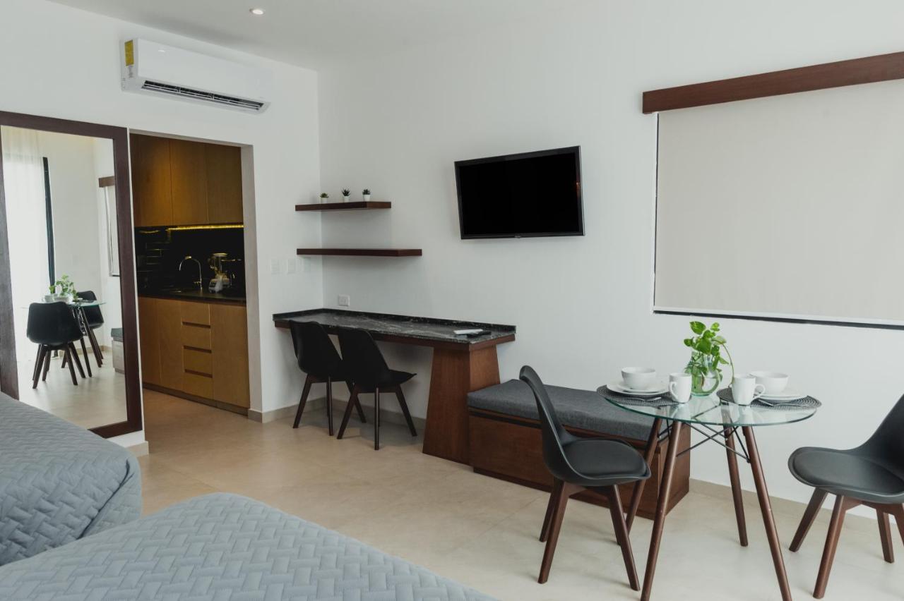 Phantom Suites Плая дел Кармен Екстериор снимка