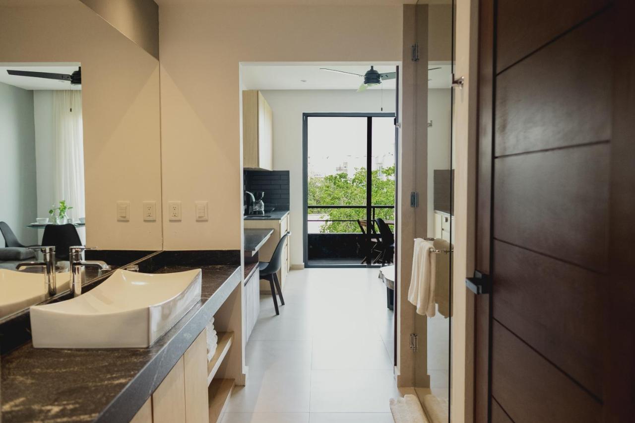 Phantom Suites Плая дел Кармен Екстериор снимка